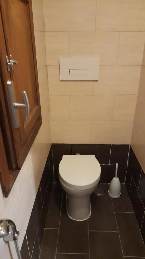 Daplace - Emilia Apartment Rome 0*,  Italy